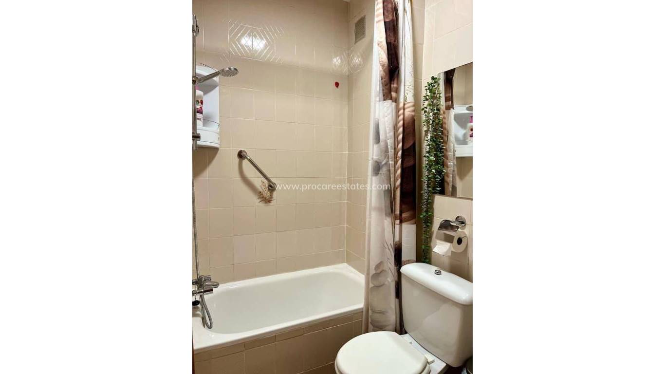 Reventa - Apartamento - Torrevieja - Torrejón