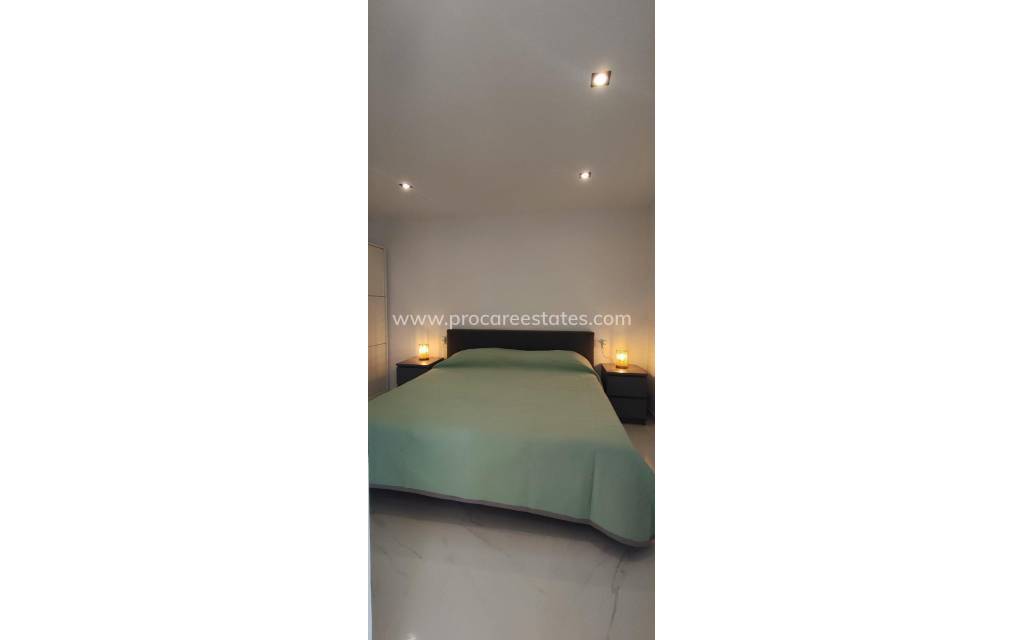 Reventa - Apartamento - Torrevieja - Torrejón