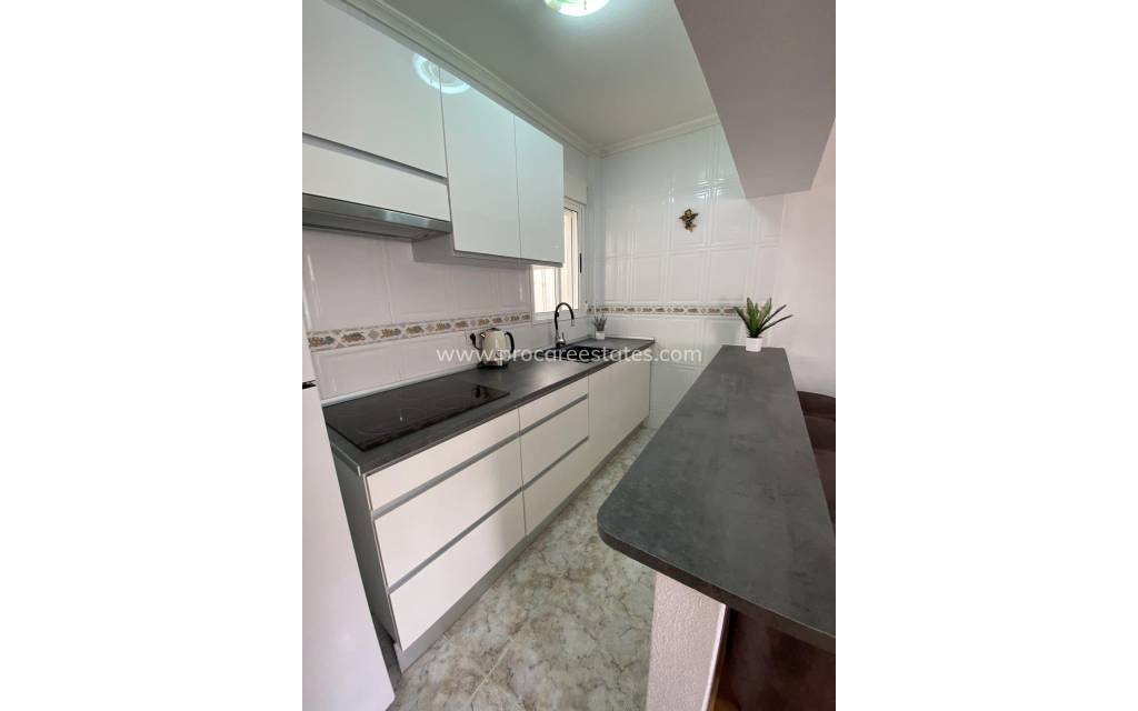 Reventa - Apartamento - Torrevieja - Torrevieja Center