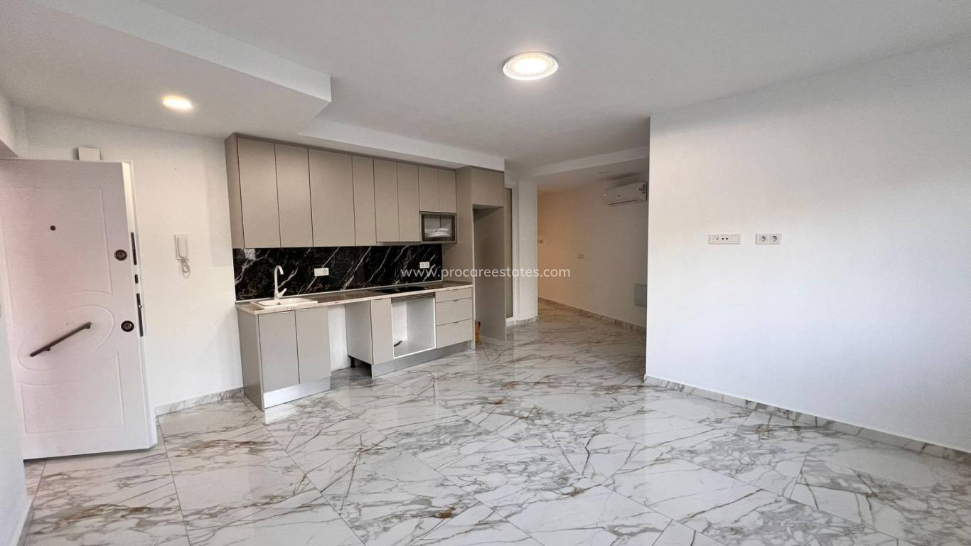 Reventa - Apartamento - Torrevieja - Torrevieja Center