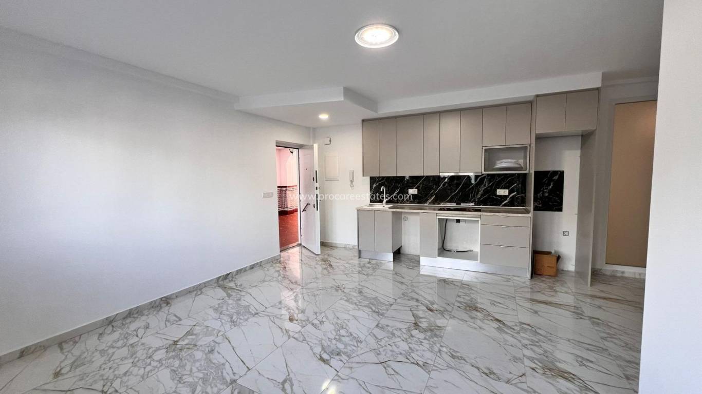 Reventa - Apartamento - Torrevieja - Torrevieja Center