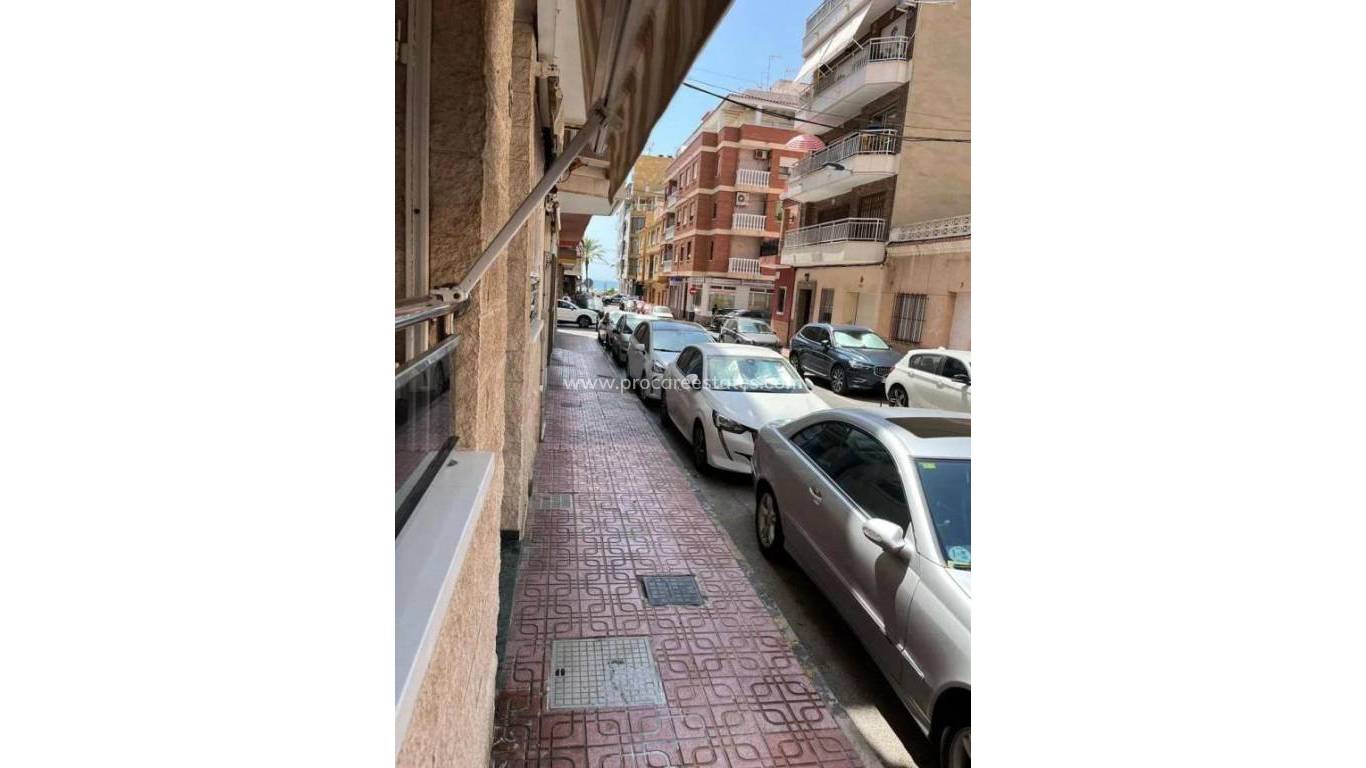 Reventa - Apartamento - Torrevieja - Torrevieja Center