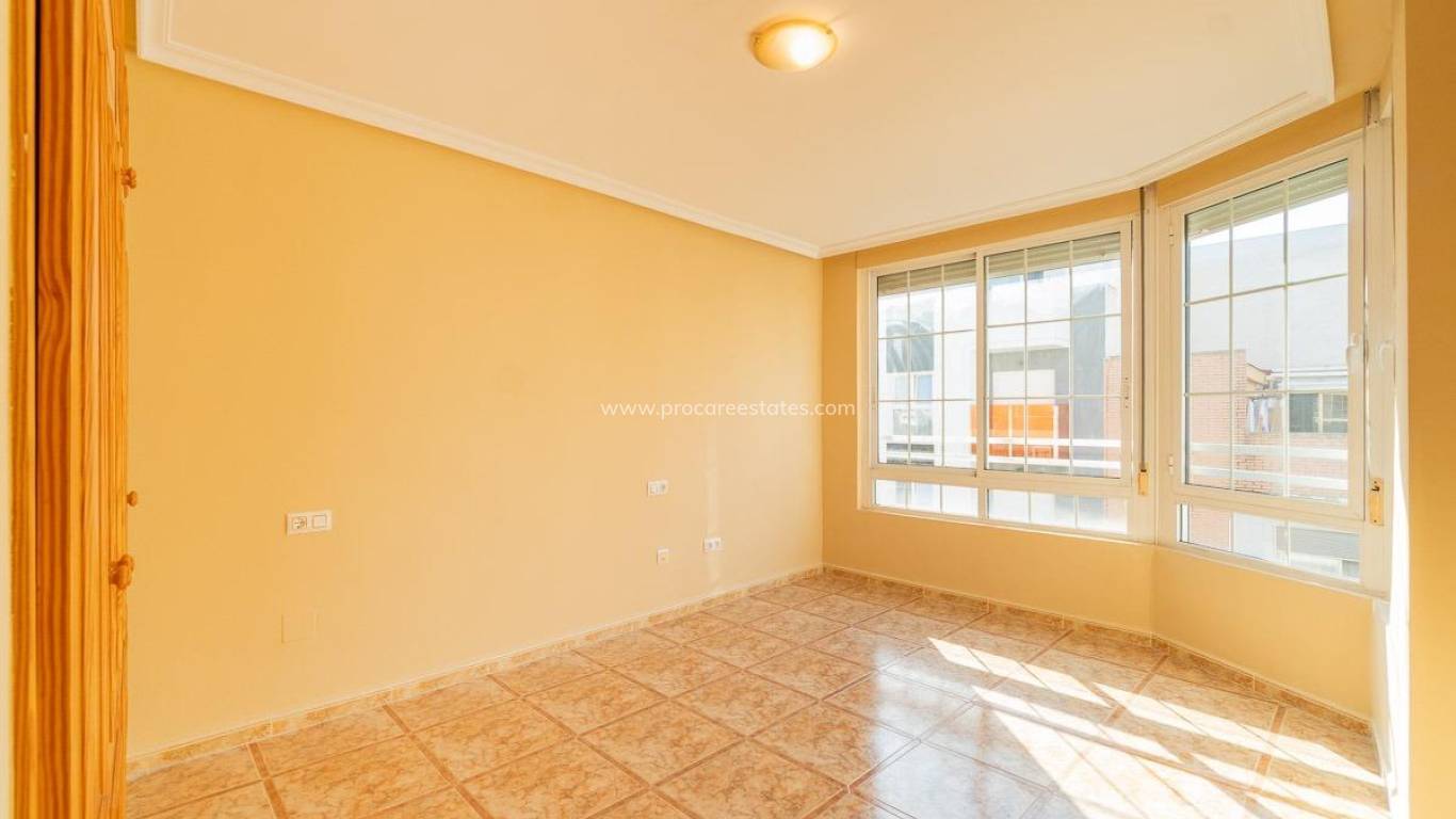 Reventa - Apartamento - Torrevieja - Torrevieja Center