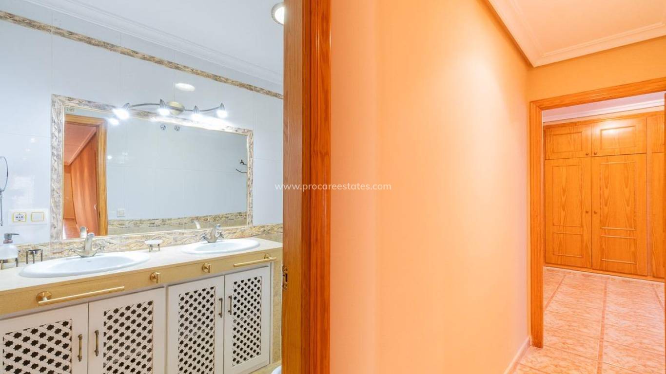 Reventa - Apartamento - Torrevieja - Torrevieja Center