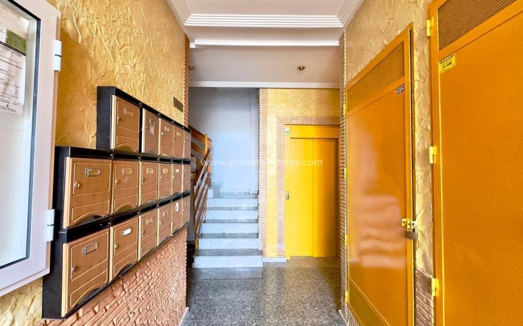 Reventa - Apartamento - Torrevieja - Torrevieja Center