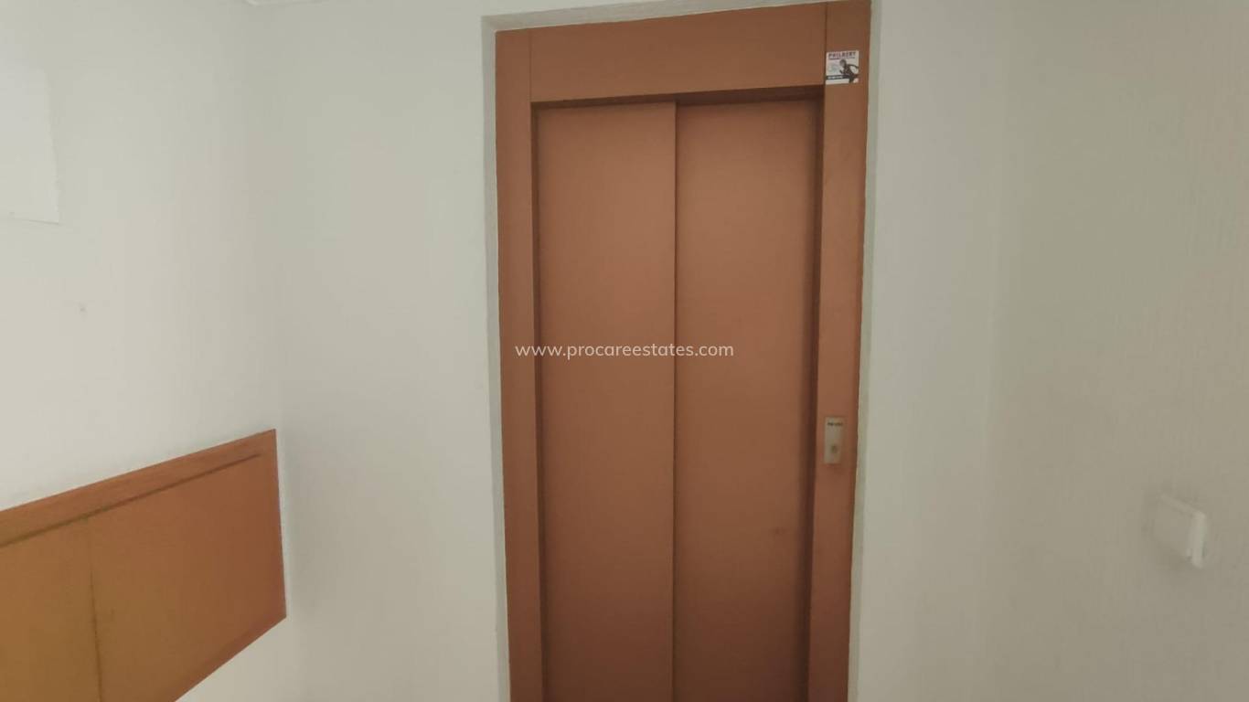 Reventa - Apartamento - Torrevieja - Torrevieja Center