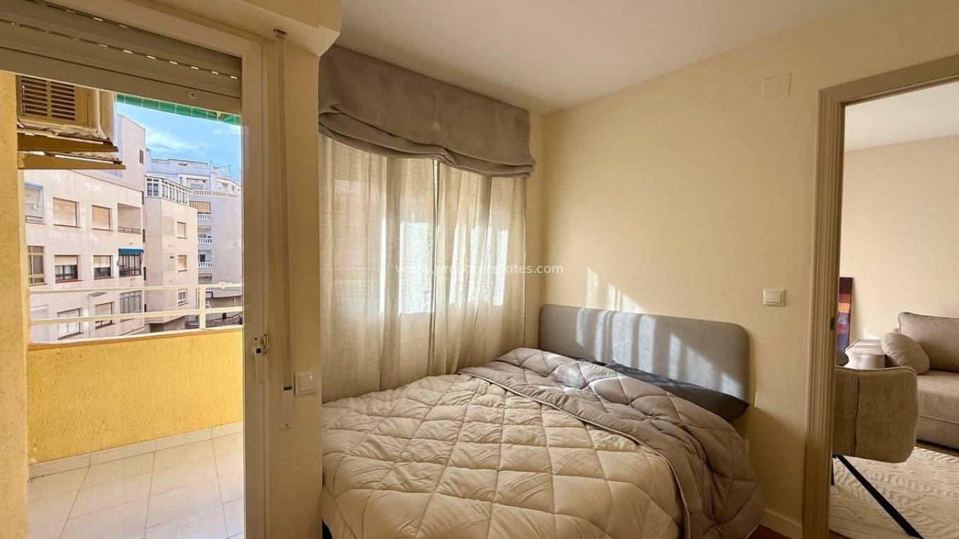 Reventa - Apartamento - Torrevieja - Torrevieja Center