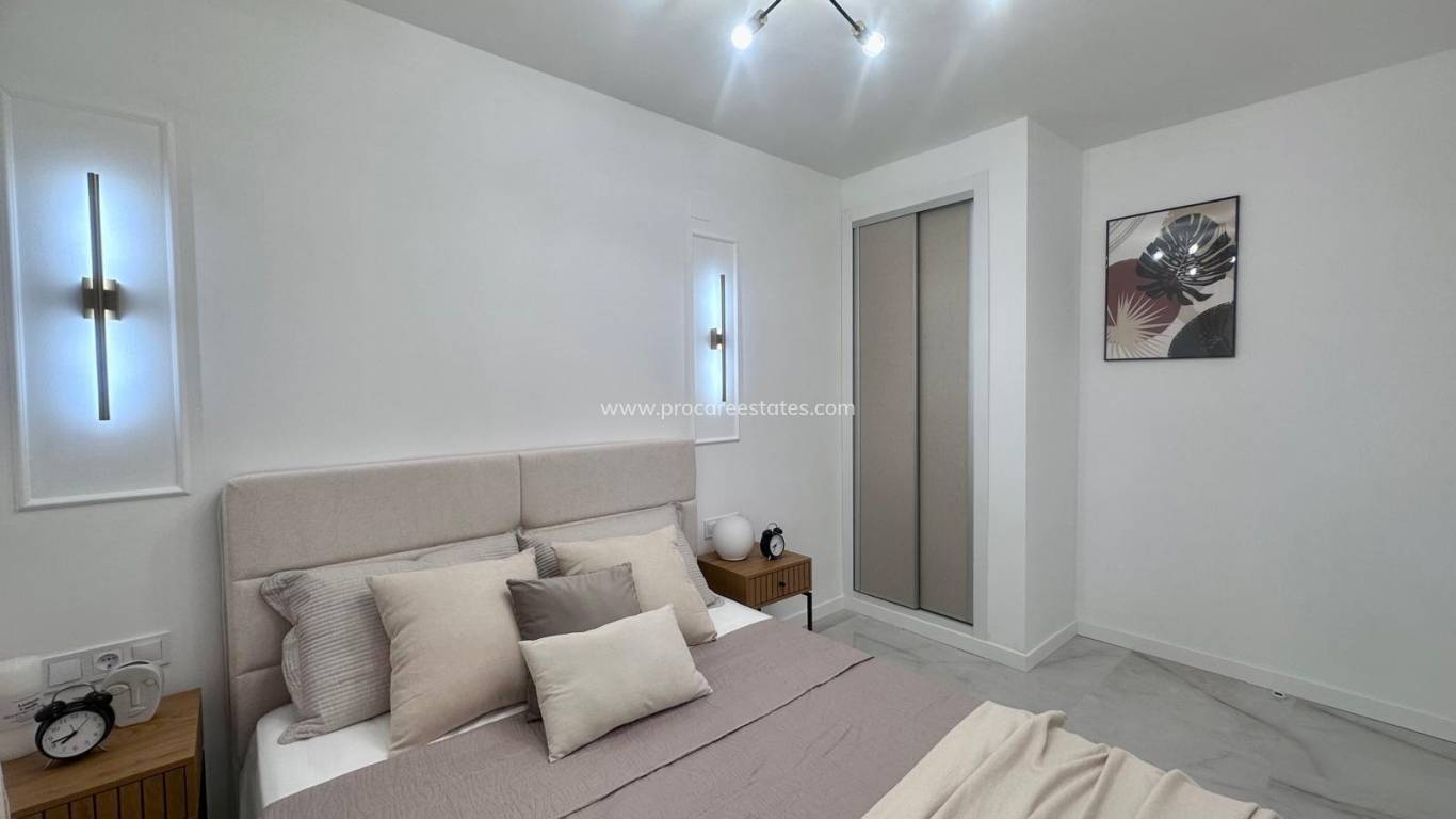 Reventa - Apartamento - Torrevieja - Torrevieja Center