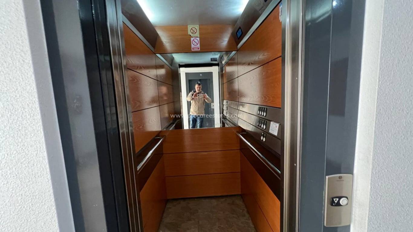 Reventa - Apartamento - Torrevieja - Torrevieja Center