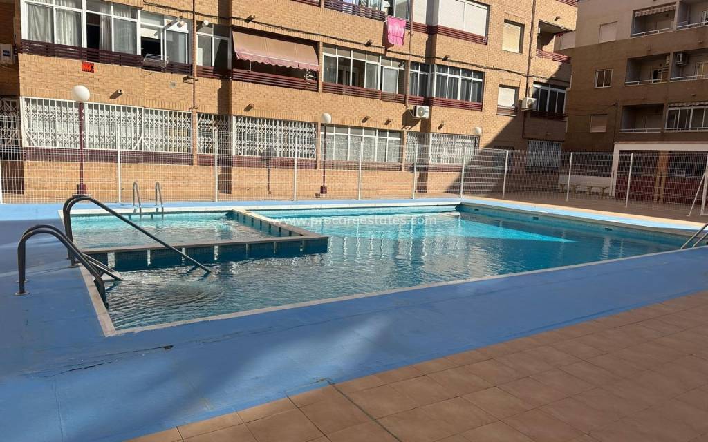 Reventa - Apartamento - Torrevieja