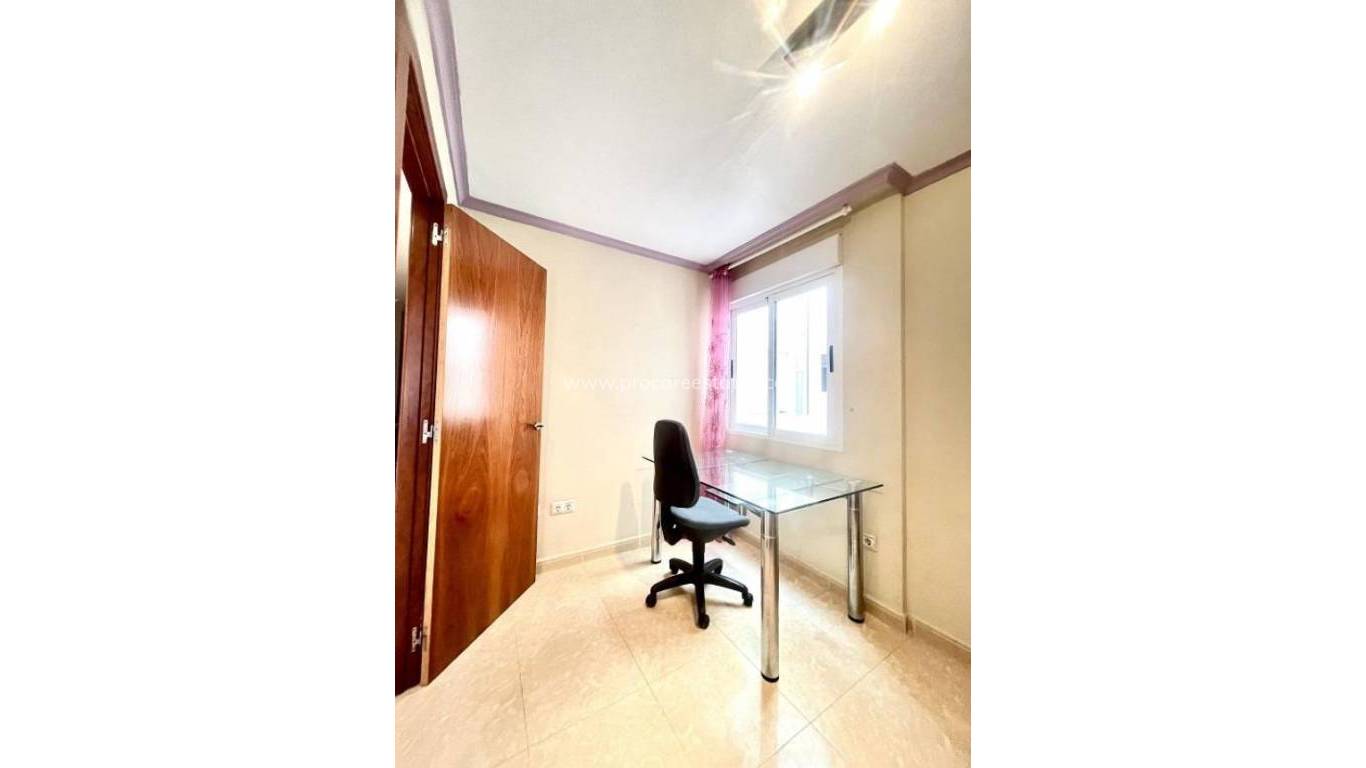 Reventa - Apartamento - Torrevieja