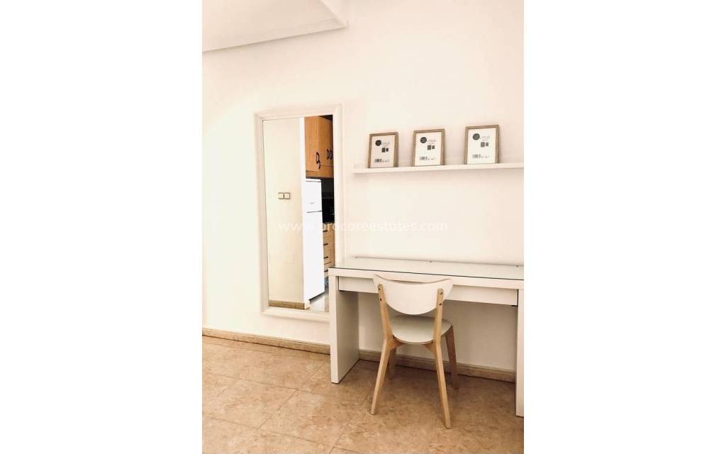 Reventa - Apartamento - Torrevieja