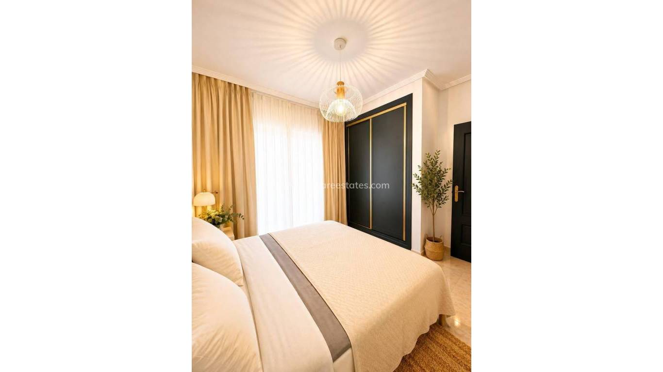 Reventa - Apartamento - Torrevieja