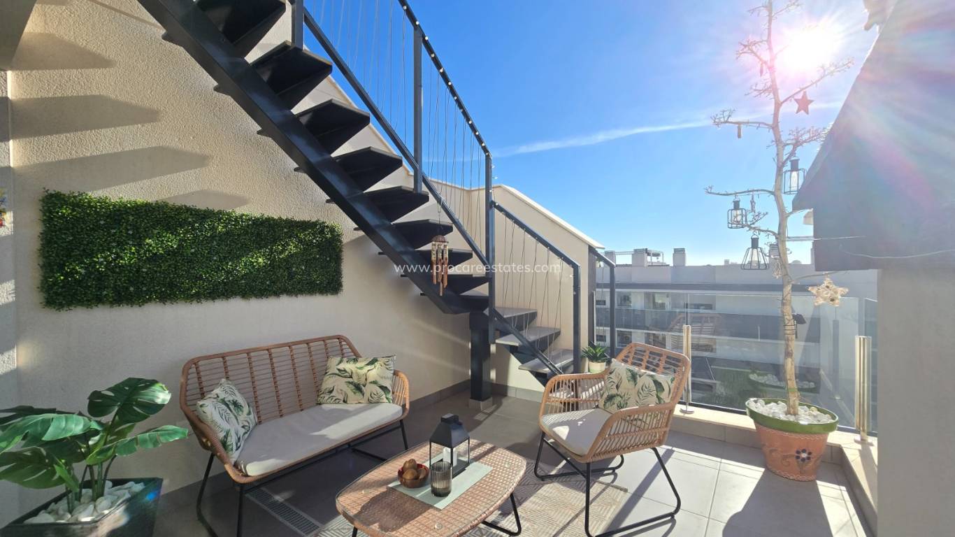 Reventa - Apartment / Flat * - Orihuela Costa - Villamartín *