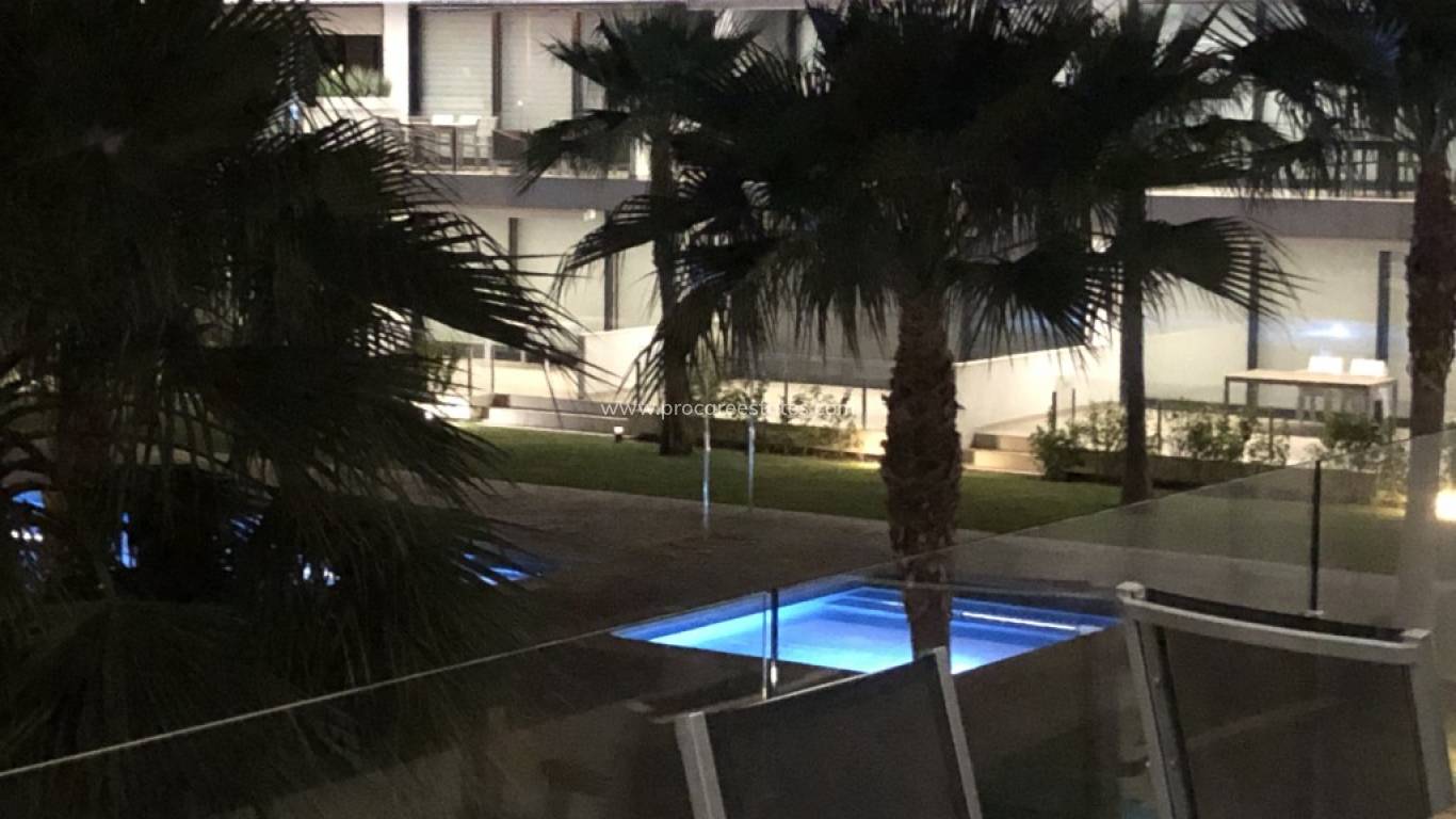 Reventa - Ático - Mar de Cristal