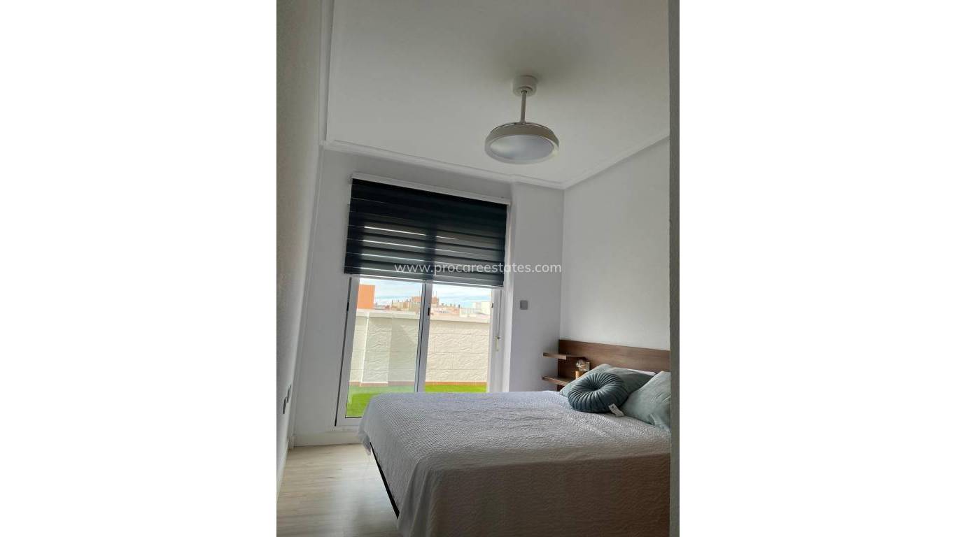 Reventa - Ático - Torrevieja - La Mata