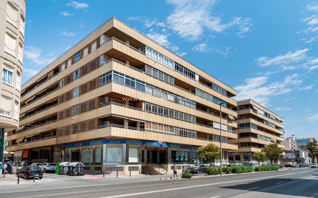 Reventa - Ático - Torrevieja