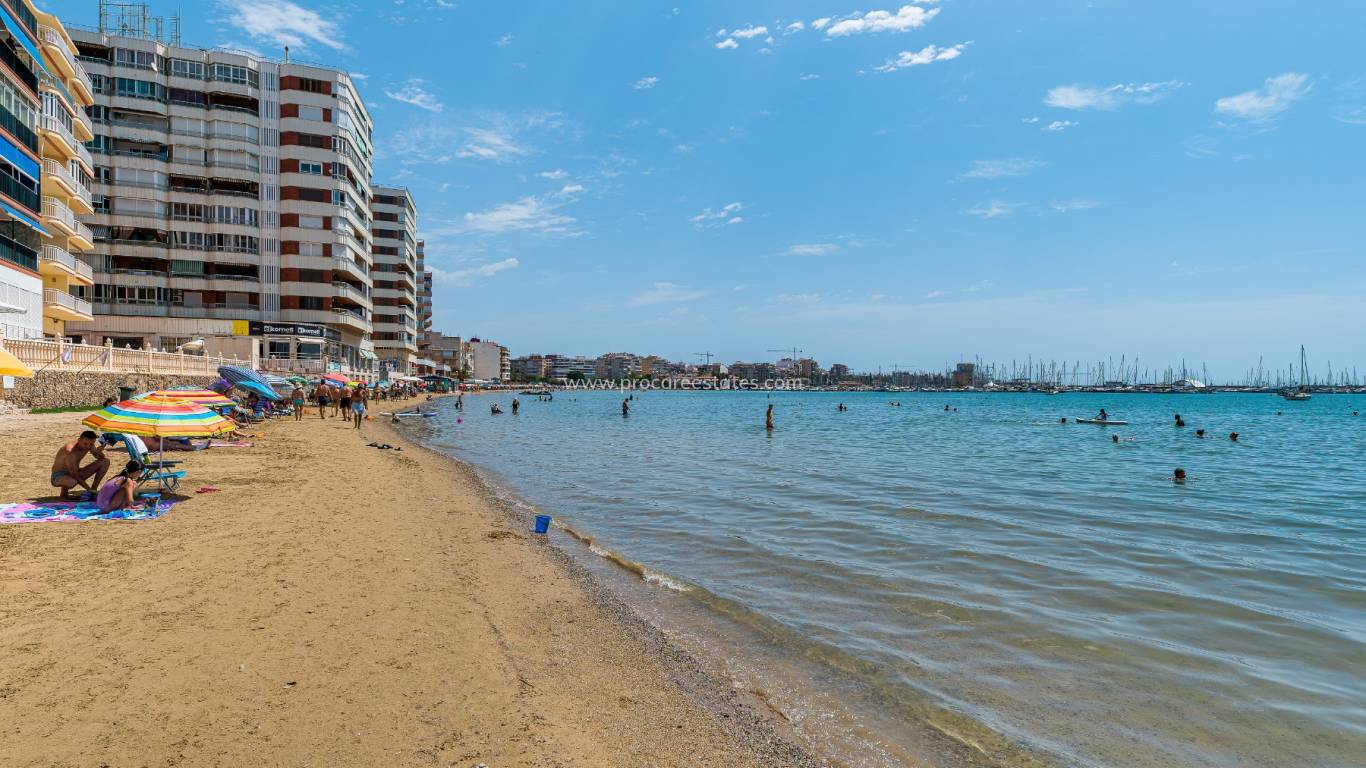 Reventa - Ático - Torrevieja
