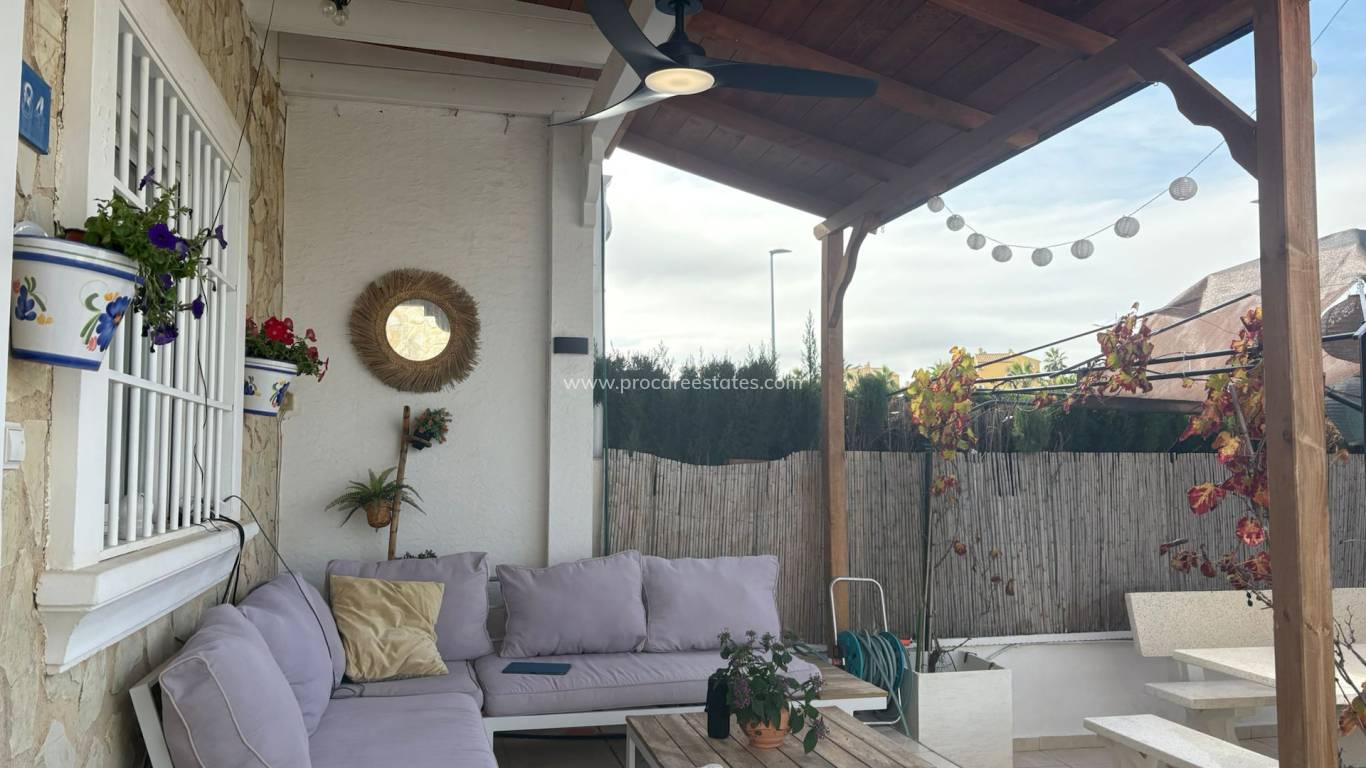 Reventa - Casa de pueblo - Algorfa