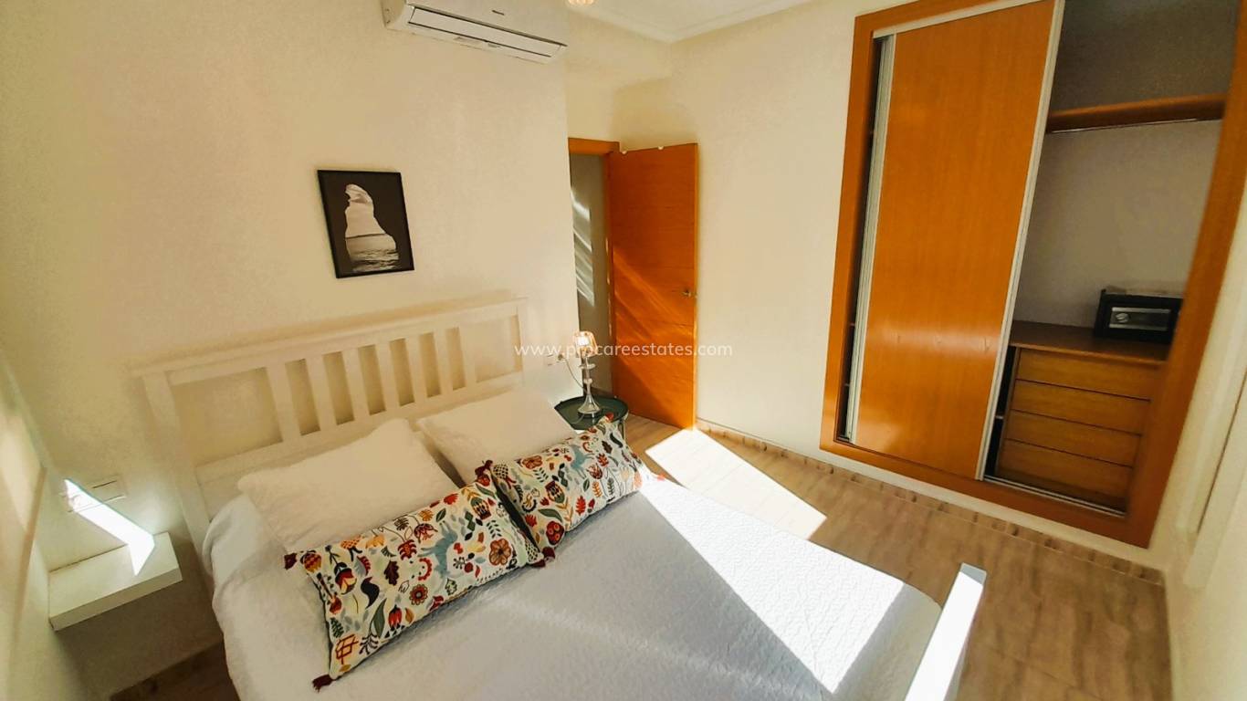 Reventa - Casa de pueblo - Ciudad Quesada - Lo Marabu