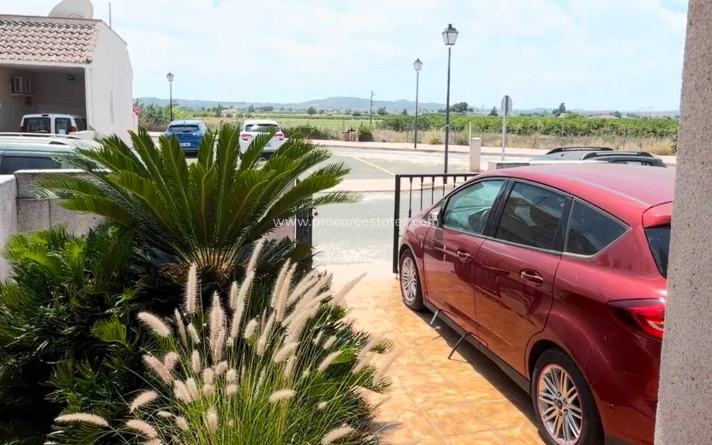 Reventa - Casa de pueblo - Daya Nueva