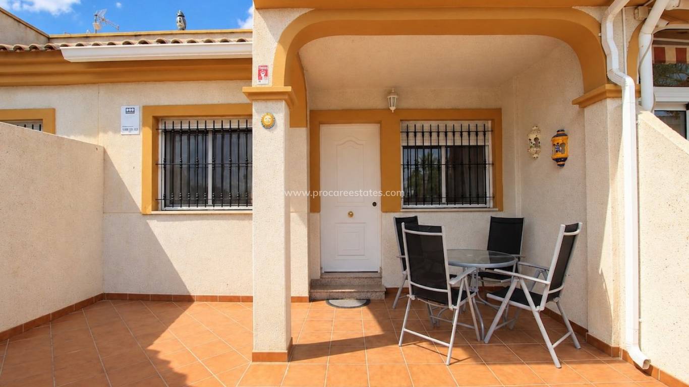 Reventa - Casa de pueblo - Daya Nueva