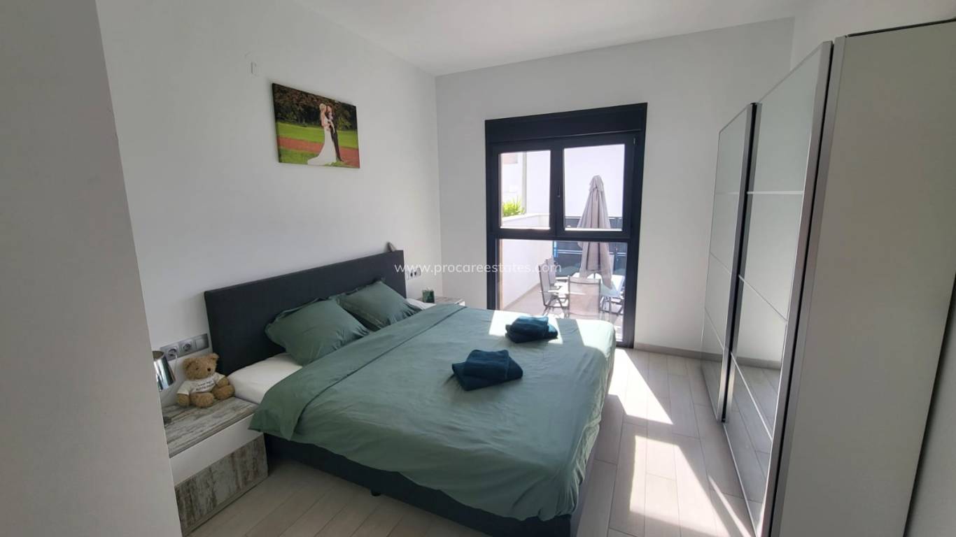 Reventa - Casa de pueblo - Daya Vieja