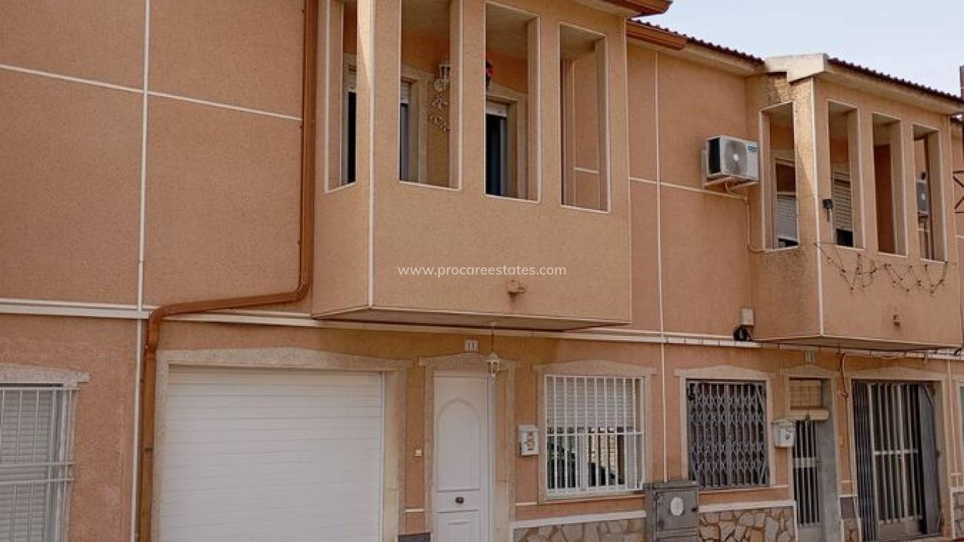 Reventa - Casa de pueblo - Daya Vieja