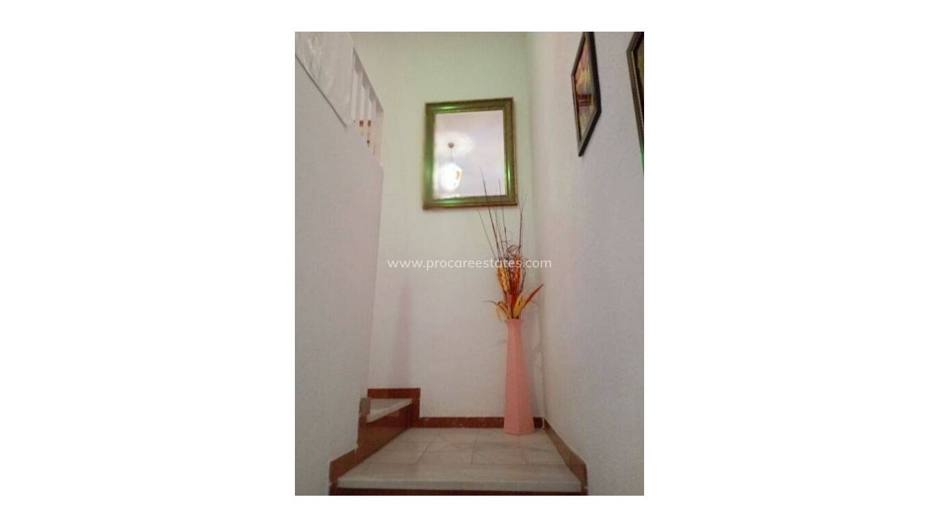 Reventa - Casa de pueblo - Daya Vieja