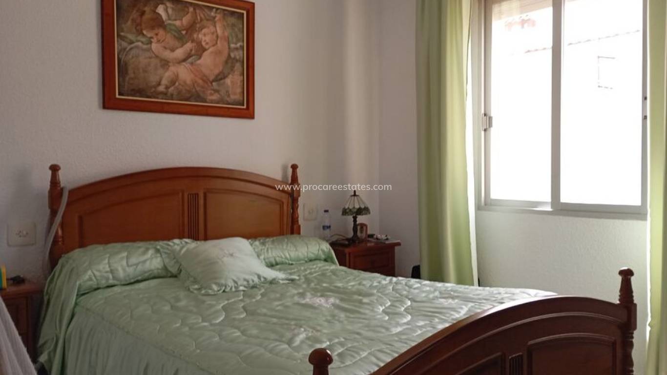 Reventa - Casa de pueblo - Daya Vieja