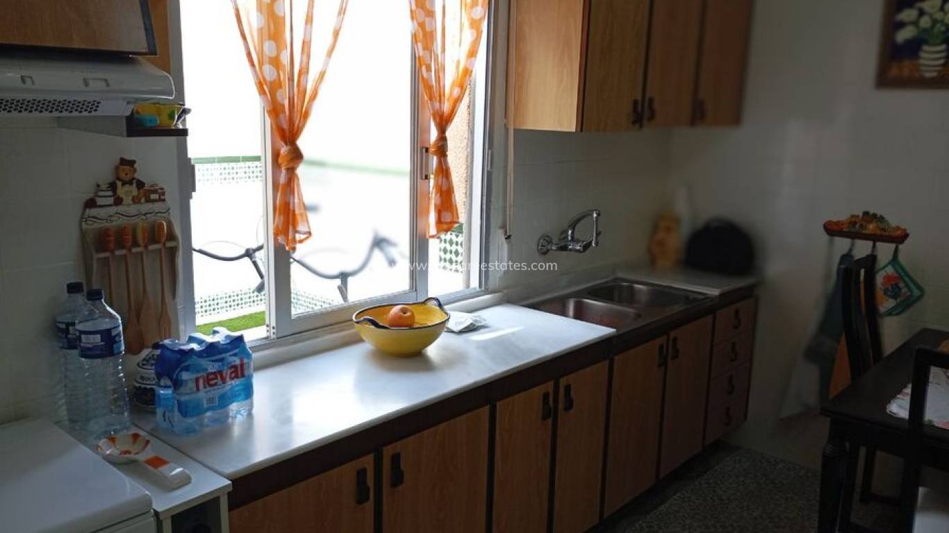 Reventa - Casa de pueblo - Daya Vieja