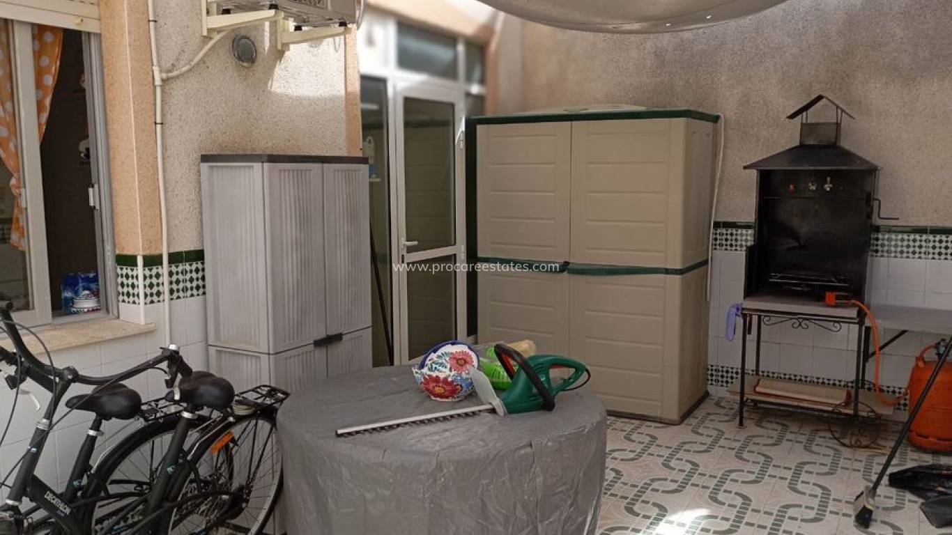 Reventa - Casa de pueblo - Daya Vieja