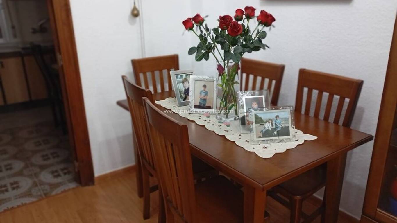 Reventa - Casa de pueblo - Daya Vieja