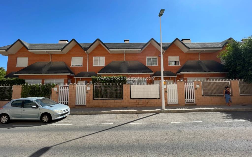 Reventa - Casa de pueblo - Elche - Centro