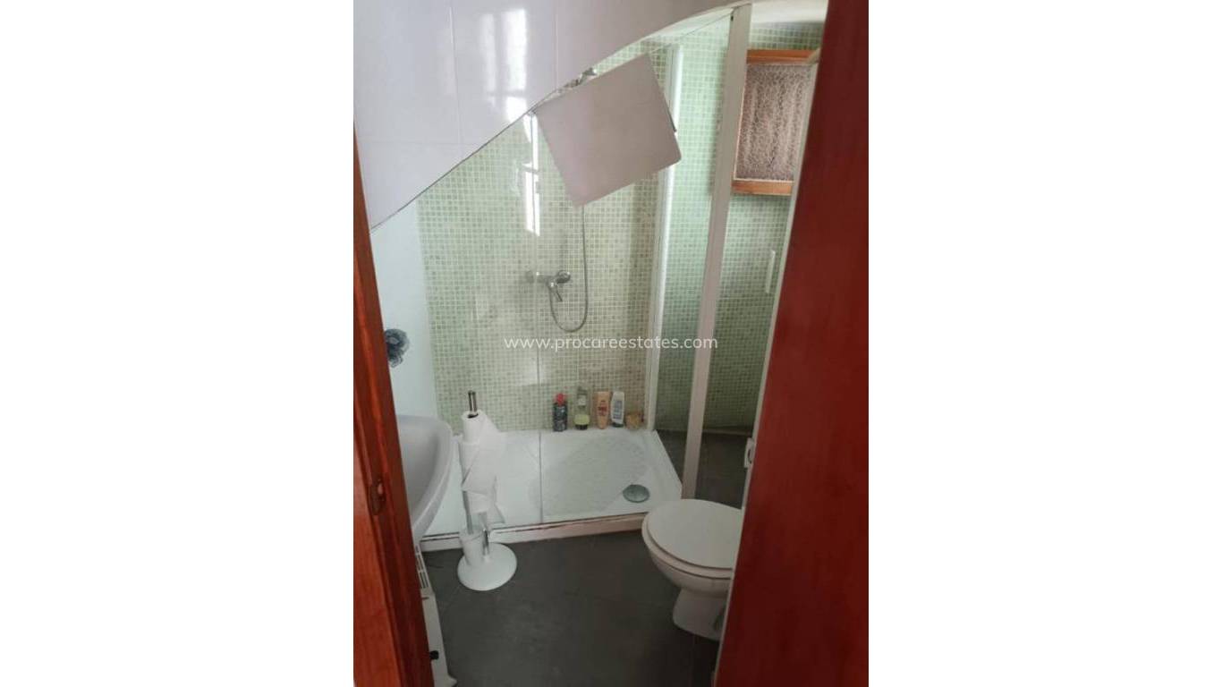 Reventa - Casa de pueblo - Finestrat - Alicante