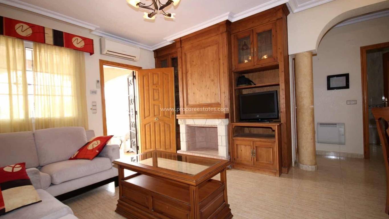 Reventa - Casa de pueblo - Guardamar del Segura - Urb el raso