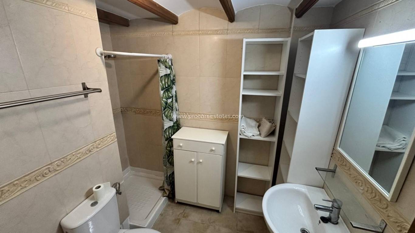 Reventa - Casa de pueblo - Guardamar del Segura - Urbanizaciones