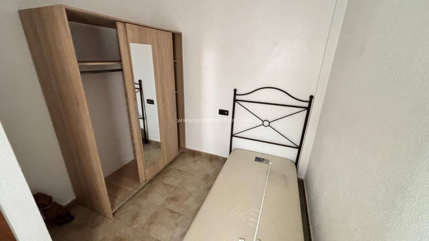 Reventa - Casa de pueblo - Guardamar del Segura - Urbanizaciones