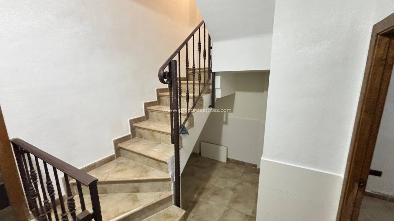 Reventa - Casa de pueblo - Guardamar del Segura - Urbanizaciones