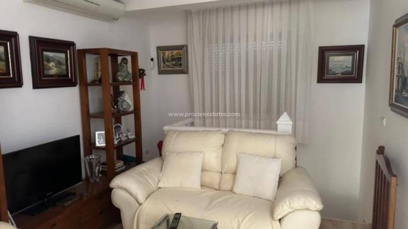 Reventa - Casa de pueblo - Guardamar del Segura - Zona Pueblo