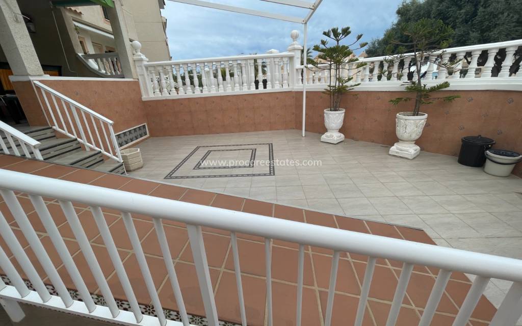 Reventa - Casa de pueblo - Guardamar del Segura