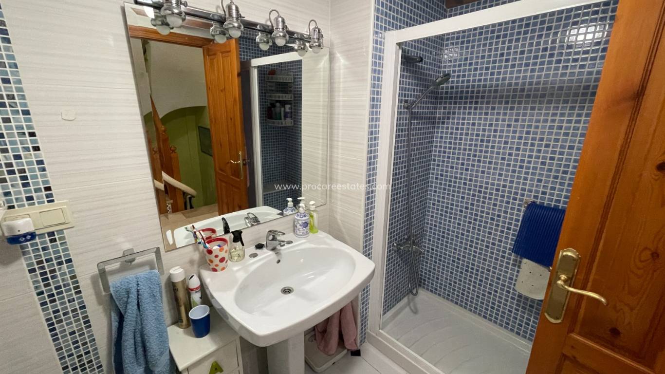 Reventa - Casa de pueblo - Guardamar del Segura