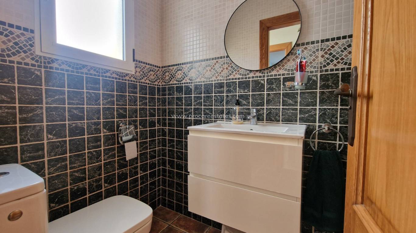 Reventa - Casa de pueblo - Guardamar del Segura