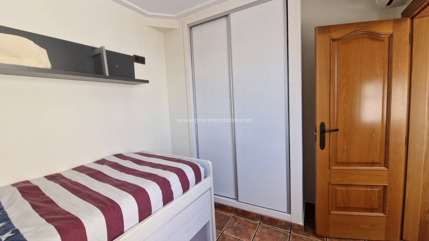 Reventa - Casa de pueblo - Guardamar del Segura