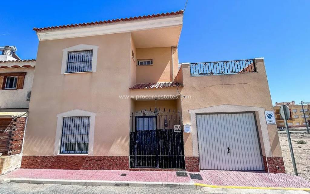 Reventa - Casa de pueblo - Hondon De Los Frailes