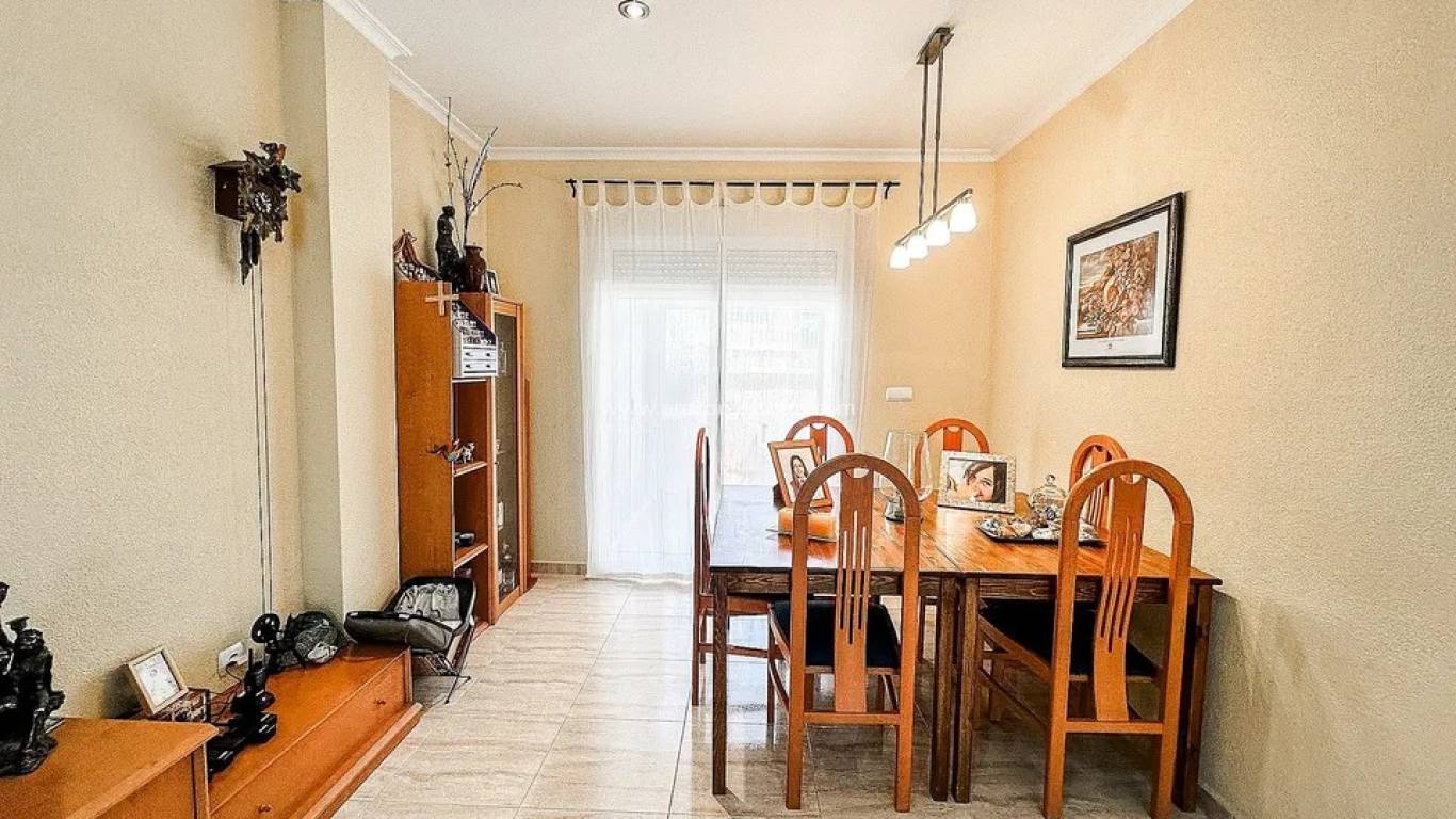 Reventa - Casa de pueblo - Hondon De Los Frailes