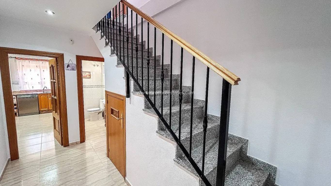 Reventa - Casa de pueblo - Hondon De Los Frailes