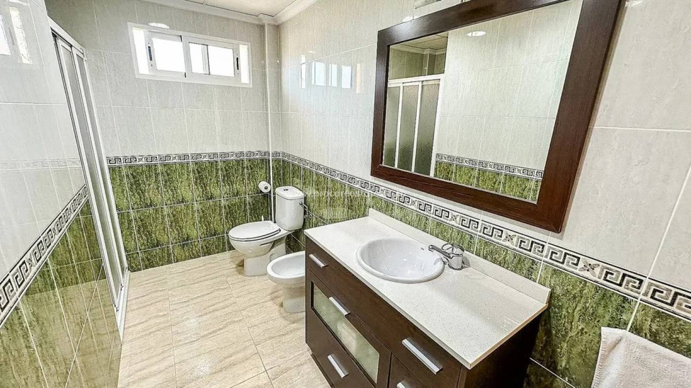 Reventa - Casa de pueblo - Hondon De Los Frailes