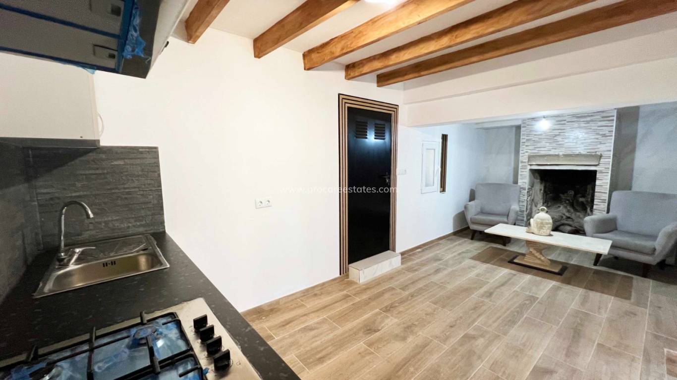 Reventa - Casa de pueblo - Hondon De Los Frailes