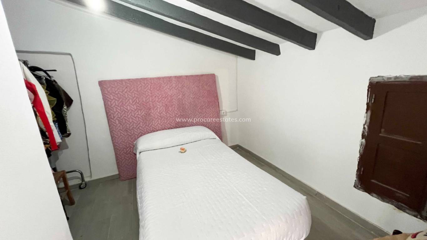 Reventa - Casa de pueblo - Hondon De Los Frailes